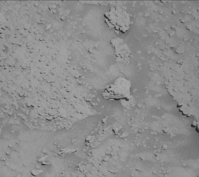 Sol 4602: Mast Camera (Mastcam)