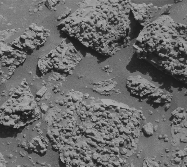 Sol 4604: Mast Camera (Mastcam)
