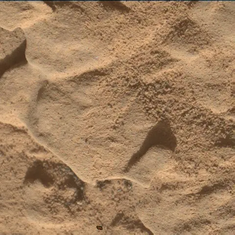 Sol 4604: Mars Hand Lens Imager (MAHLI)