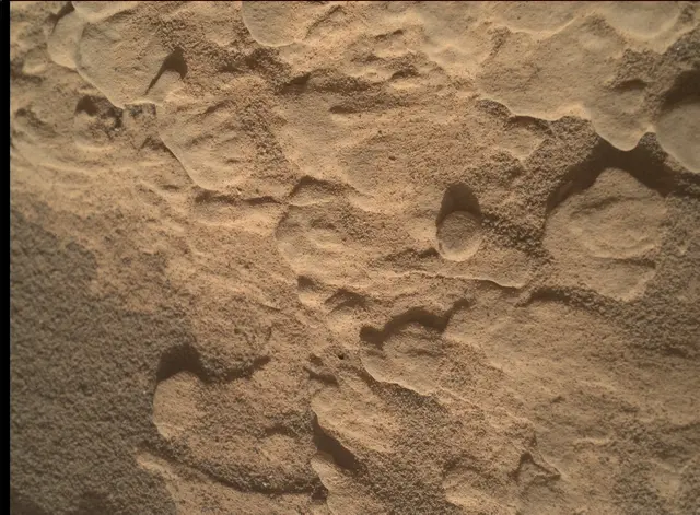 Sol 4604: Mars Hand Lens Imager (MAHLI)