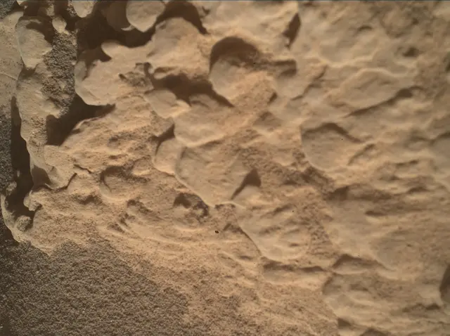 Sol 4604: Mars Hand Lens Imager (MAHLI)