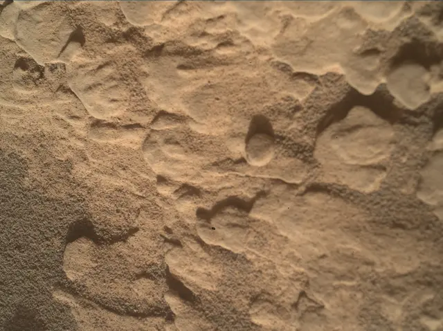 Sol 4604: Mars Hand Lens Imager (MAHLI)