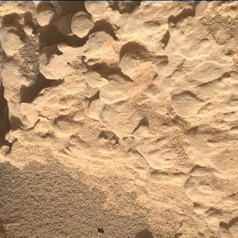 Sol 4604: Mars Hand Lens Imager (MAHLI)