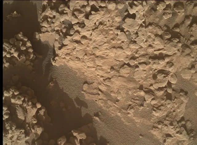 Sol 4604: Mars Hand Lens Imager (MAHLI)