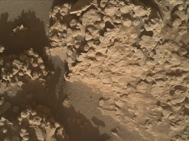 Sol 4605: Mars Hand Lens Imager (MAHLI)