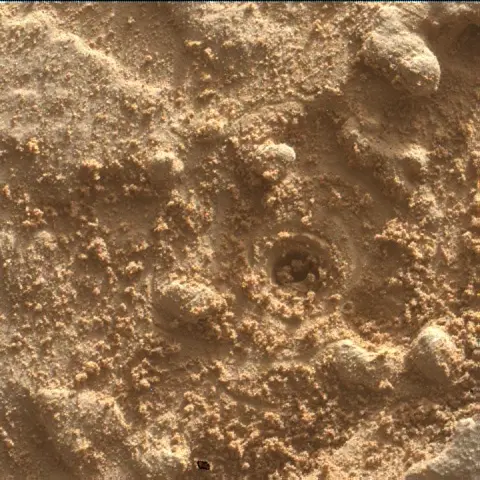Sol 4608: Mars Hand Lens Imager (MAHLI)