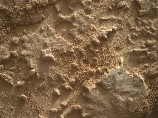 Sol 4608: Mars Hand Lens Imager (MAHLI)