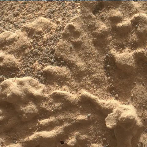 Sol 4608: Mars Hand Lens Imager (MAHLI)