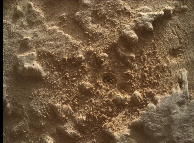 Sol 4608: Mars Hand Lens Imager (MAHLI)