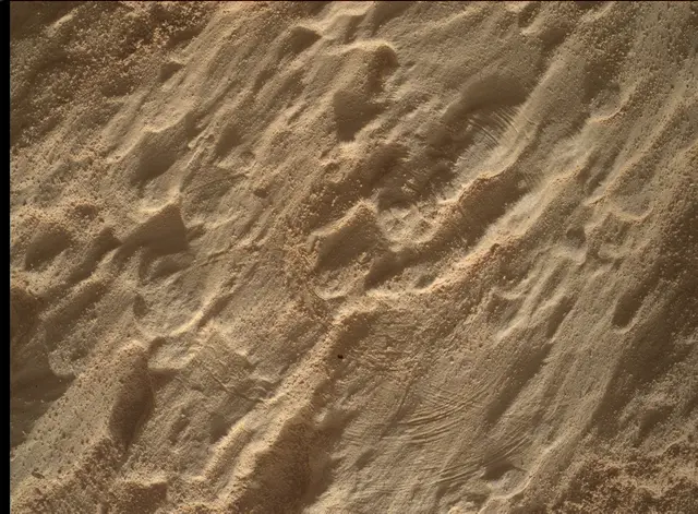 Sol 4611: Mars Hand Lens Imager (MAHLI)