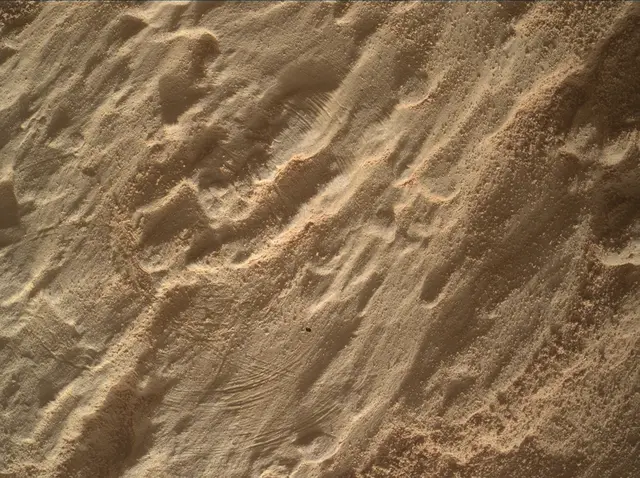 Sol 4611: Mars Hand Lens Imager (MAHLI)
