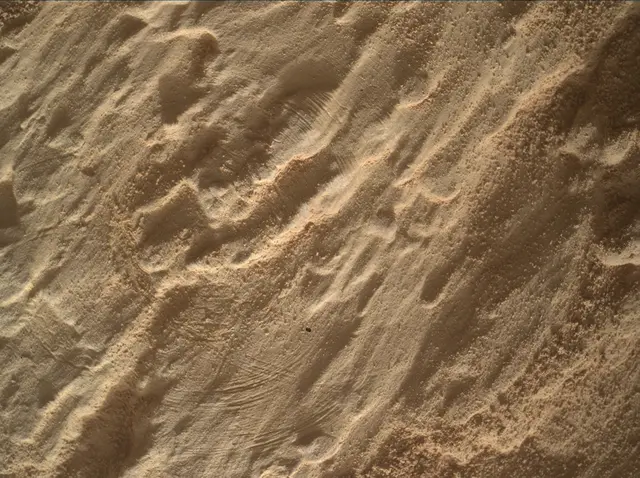 Sol 4611: Mars Hand Lens Imager (MAHLI)