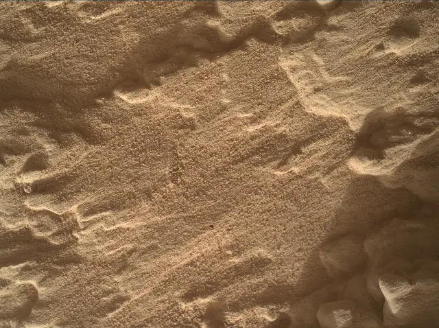 Sol 4611: Mars Hand Lens Imager (MAHLI)