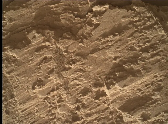 Sol 4611: Mars Hand Lens Imager (MAHLI)