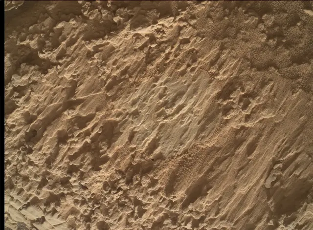 Sol 4611: Mars Hand Lens Imager (MAHLI)