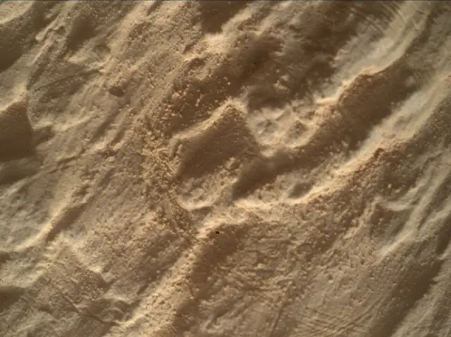 Sol 4611: Mars Hand Lens Imager (MAHLI)