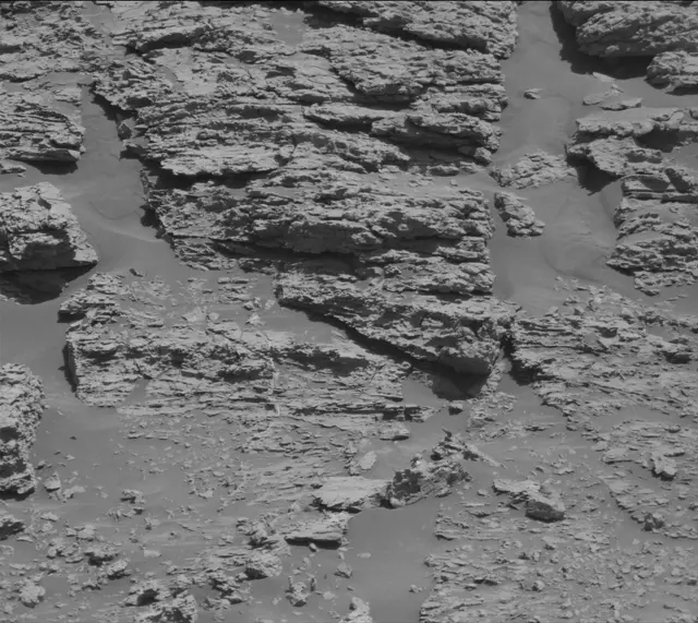 Sol 4618: Mast Camera (Mastcam)