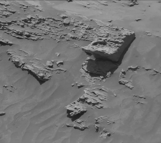 Sol 4618: Mast Camera (Mastcam)