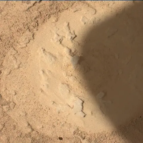 Sol 4618: Mars Hand Lens Imager (MAHLI)