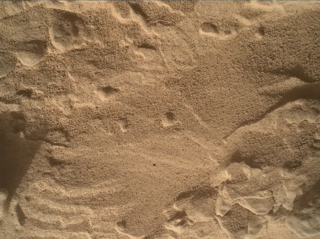 Sol 4620: Mars Hand Lens Imager (MAHLI)