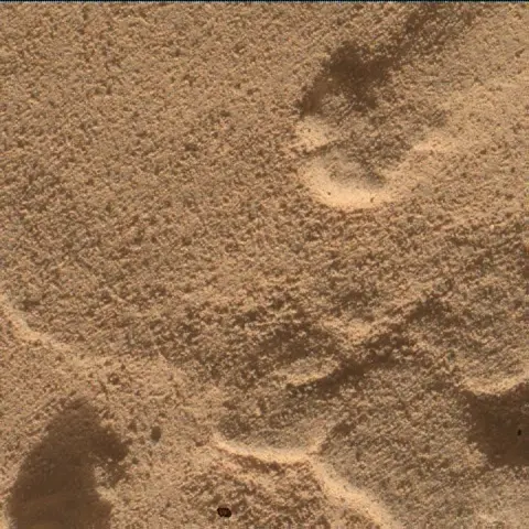 Sol 4620: Mars Hand Lens Imager (MAHLI)