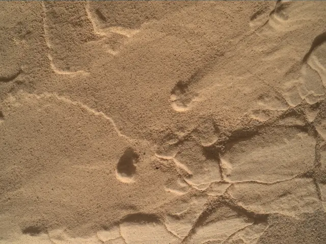 Sol 4620: Mars Hand Lens Imager (MAHLI)