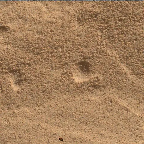 Sol 4620: Mars Hand Lens Imager (MAHLI)