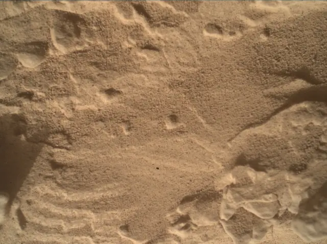 Sol 4620: Mars Hand Lens Imager (MAHLI)