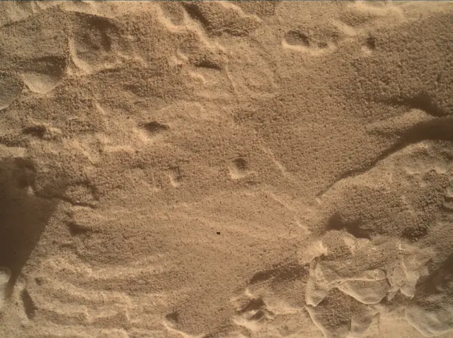 Sol 4620: Mars Hand Lens Imager (MAHLI)