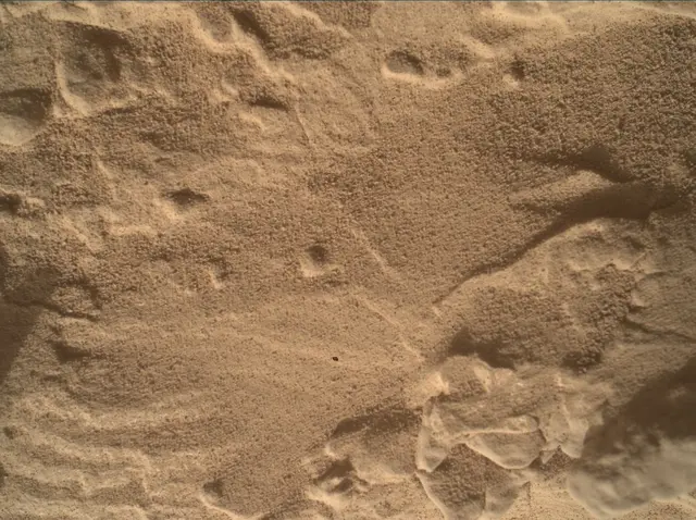 Sol 4620: Mars Hand Lens Imager (MAHLI)