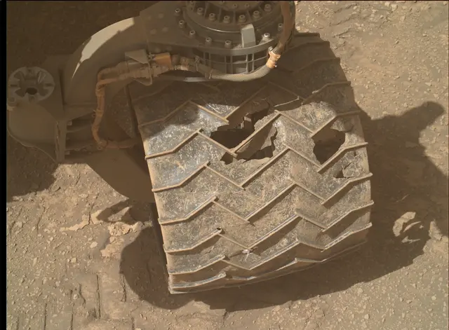 Sol 4621: Mars Hand Lens Imager (MAHLI)