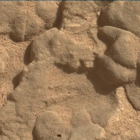 Sol 4622: Mars Hand Lens Imager (MAHLI)