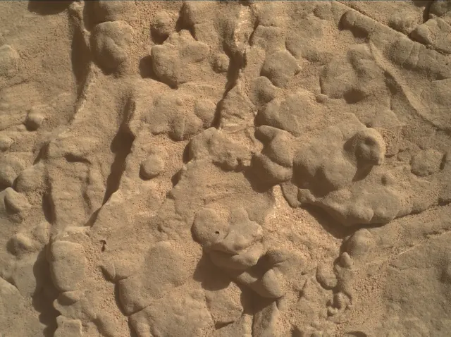 Sol 4622: Mars Hand Lens Imager (MAHLI)