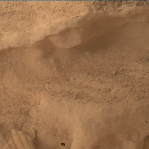 Sol 4622: Mars Hand Lens Imager (MAHLI)