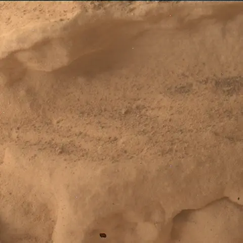 Sol 4622: Mars Hand Lens Imager (MAHLI)