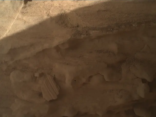 Sol 4622: Mars Hand Lens Imager (MAHLI)