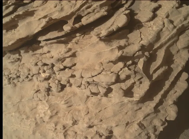 Sol 4622: Mars Hand Lens Imager (MAHLI)