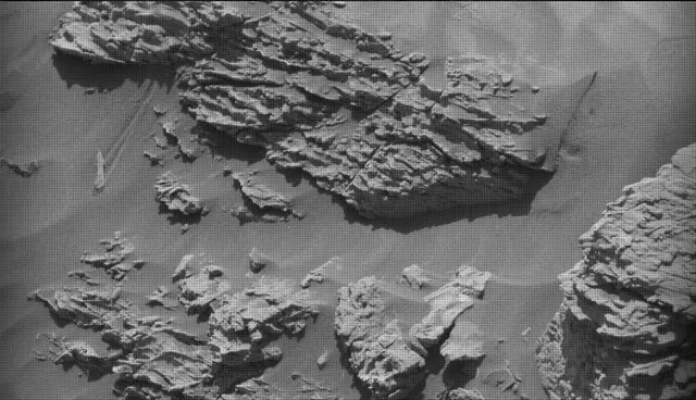 Sol 4623: Mast Camera (Mastcam)