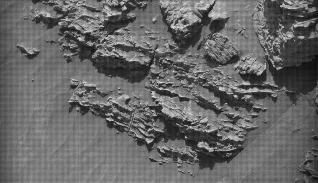 Sol 4623: Mast Camera (Mastcam)