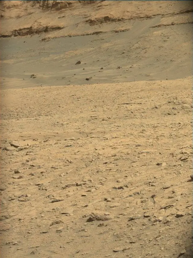 Sol 4623: Mast Camera (Mastcam)