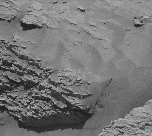 Sol 4623: Mast Camera (Mastcam)