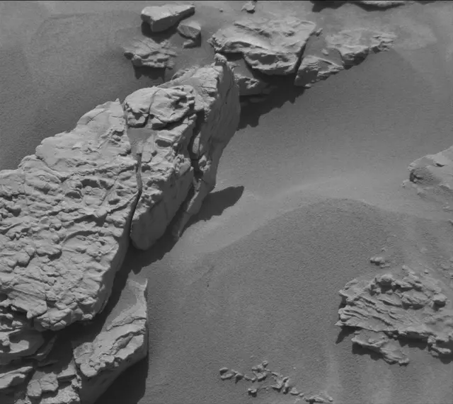 Sol 4623: Mast Camera (Mastcam)