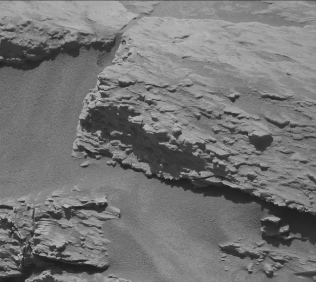 Sol 4623: Mast Camera (Mastcam)