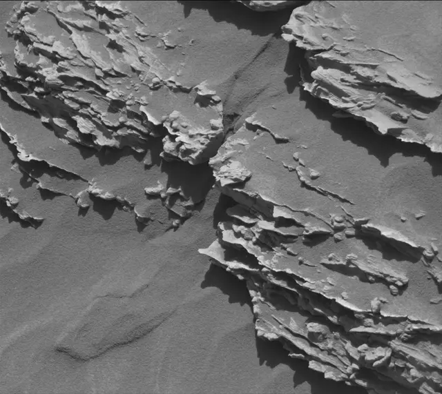 Sol 4623: Mast Camera (Mastcam)