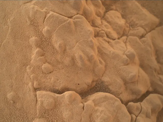 Sol 4624: Mars Hand Lens Imager (MAHLI)