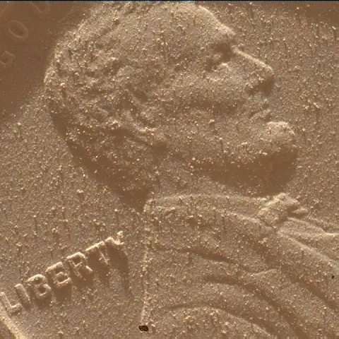Sol 4624: Mars Hand Lens Imager (MAHLI)