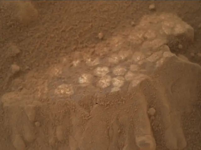 Sol 4624: Mars Hand Lens Imager (MAHLI)