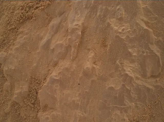 Sol 4624: Mars Hand Lens Imager (MAHLI)