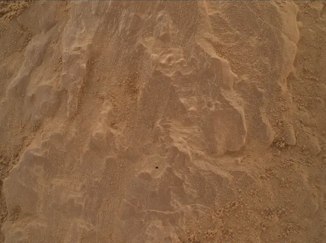 Sol 4624: Mars Hand Lens Imager (MAHLI)