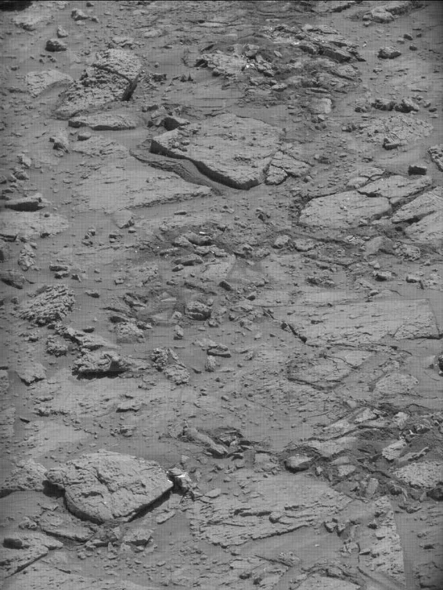 Sol 4625: Mast Camera (Mastcam)